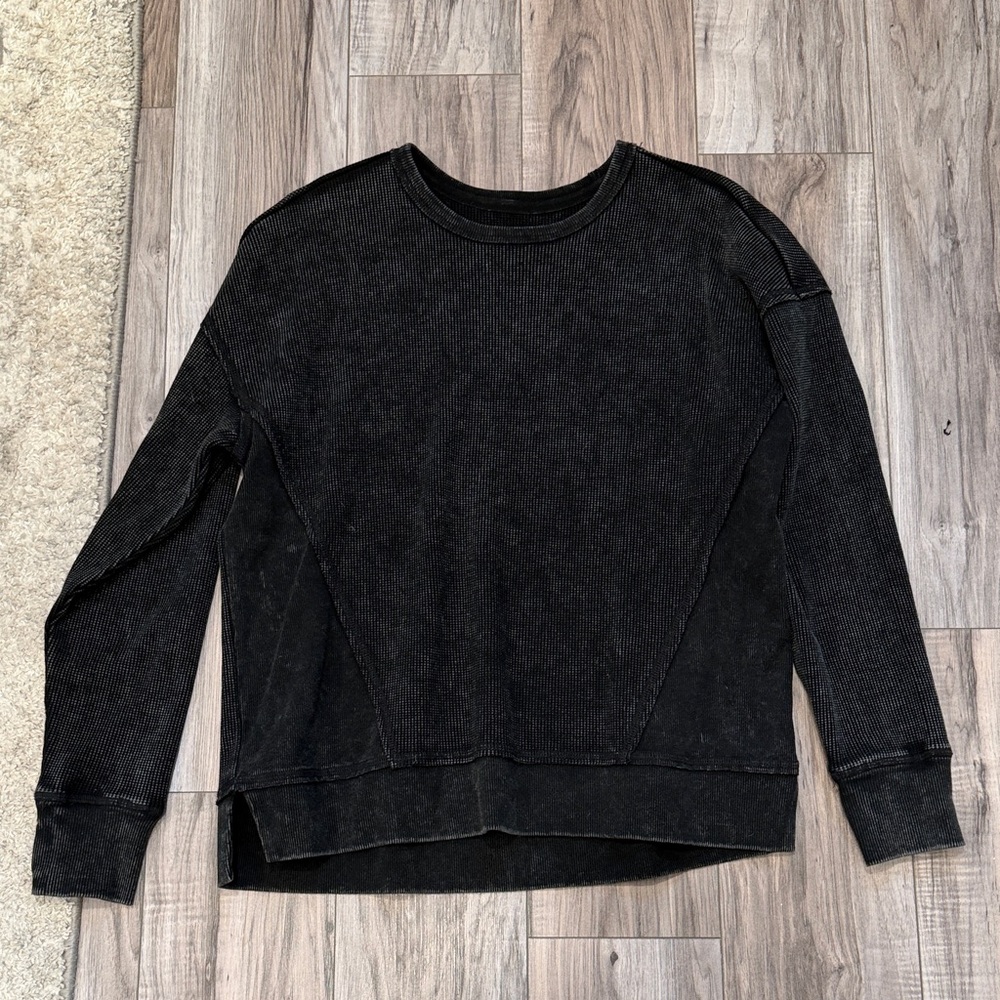Seven7 Women's Acid Wash Black Waffle Crew Neck Top